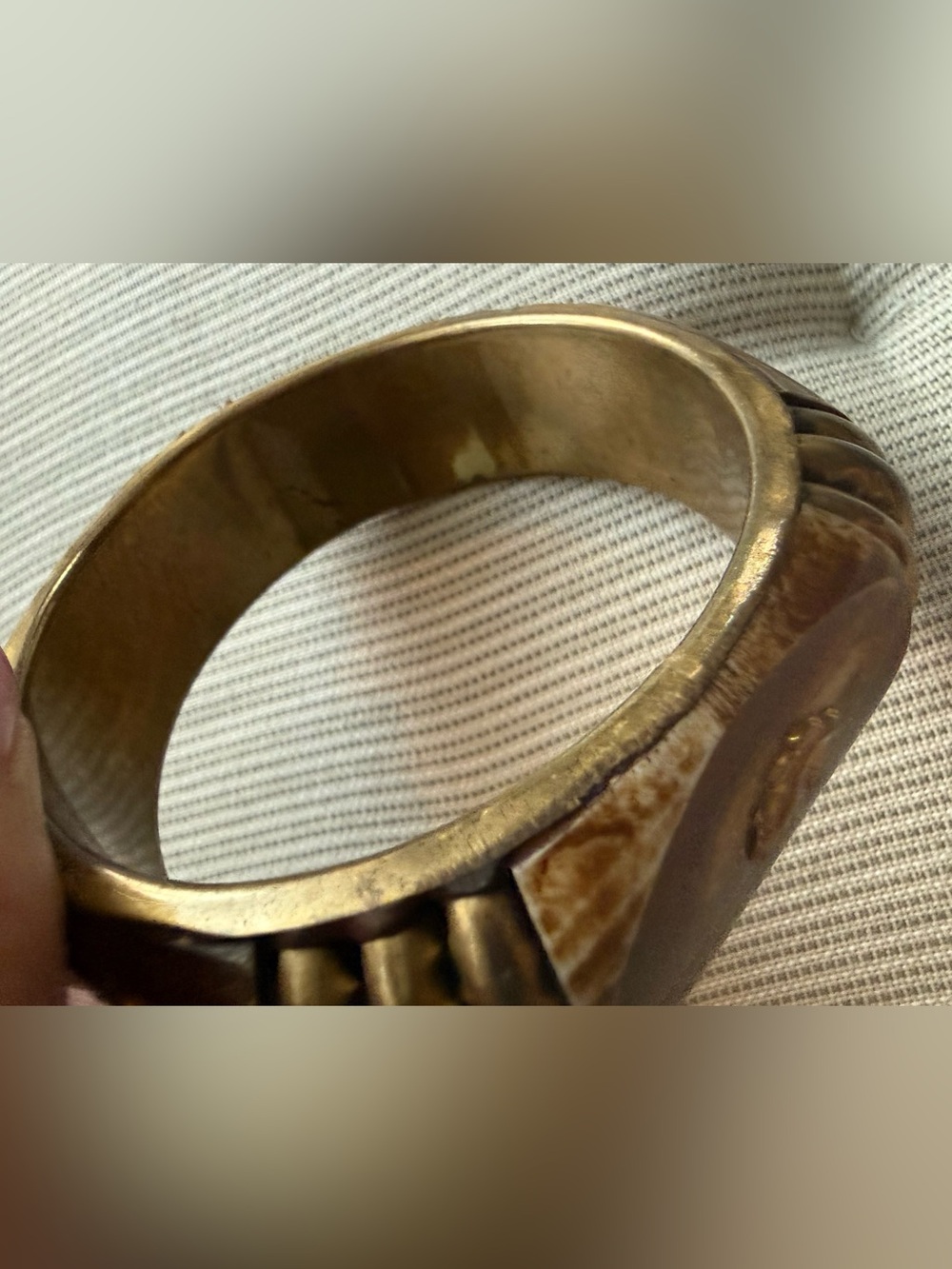 Carved Bone & Brass Leaf Accent Vintage Bangle - Picture 8 of 11